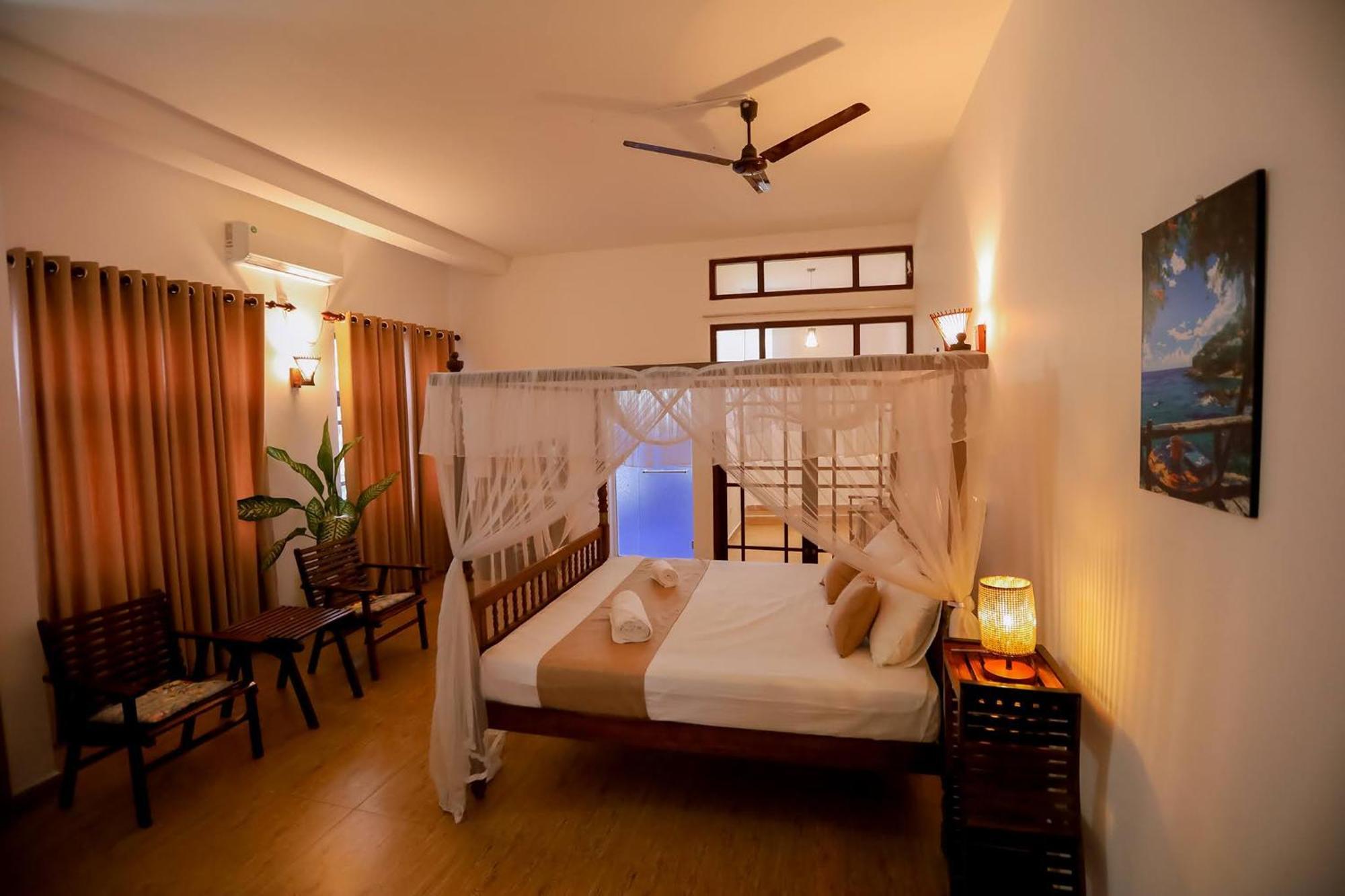 Nibbana Mirissa Hotel Exterior photo